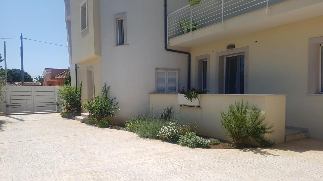 Marea Sicula Home Syracuse Exterior photo